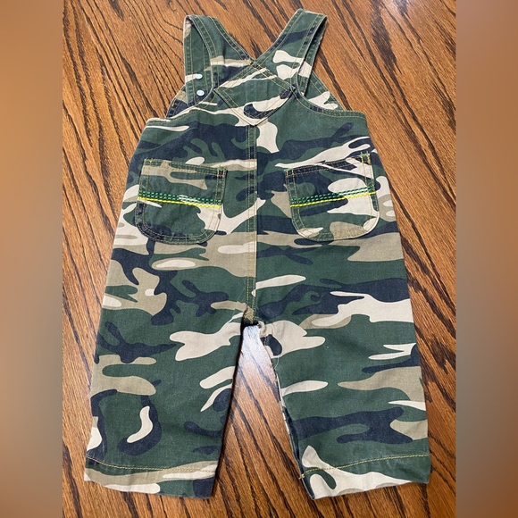 John Deere Camo Overalls 3-6 Months Toddler Baby Country Cotton Snap One Piece - Picture 2 of 7